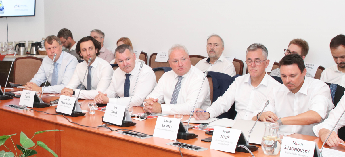 Naše kompetence v dostavbě JE Dukovany jsme představili členům hospodářskému výboru PS